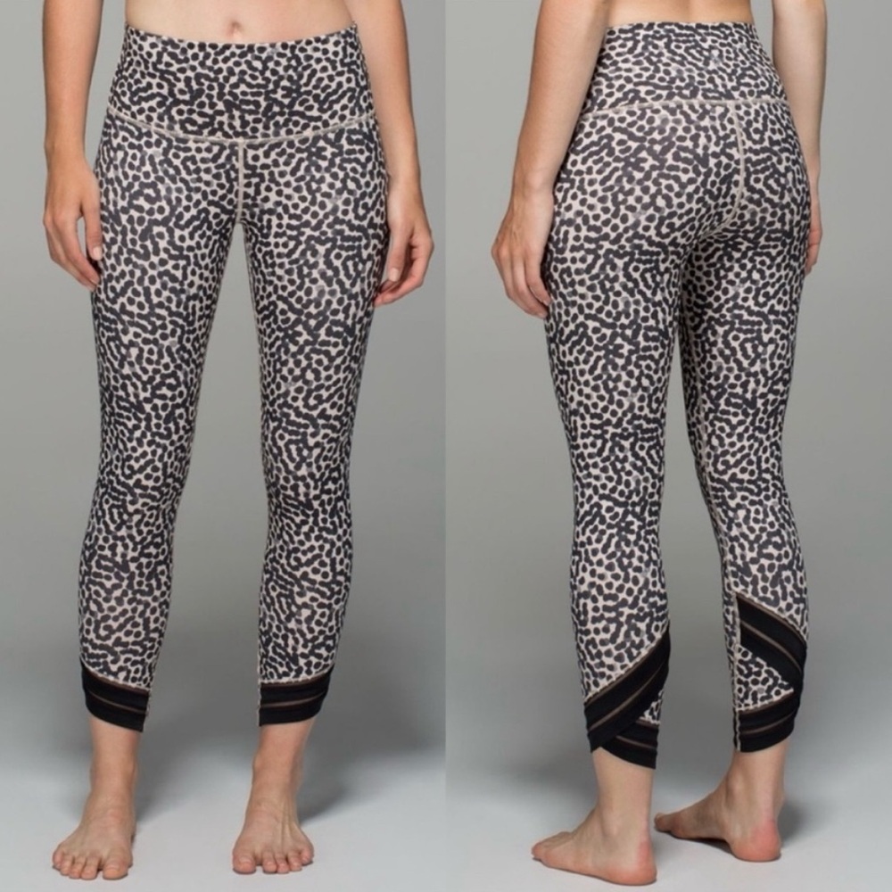 lululemon athletica 🐆 Leopard Print Ankle Leggings, Size 2, Looks new